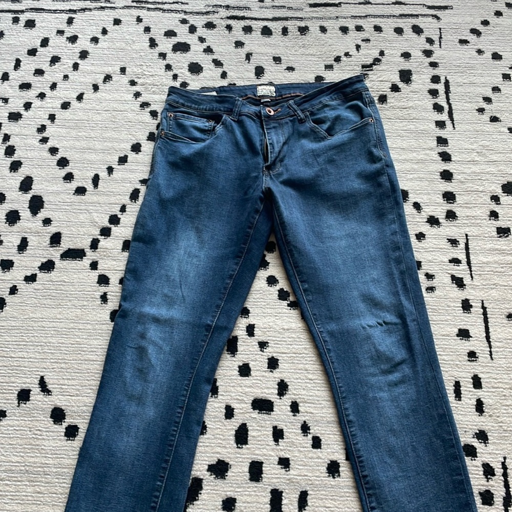 Straight jeans